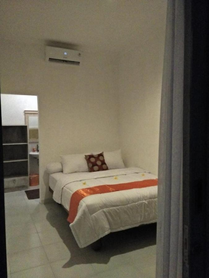 Pondok Ayu Homestay Чангу Екстер'єр фото