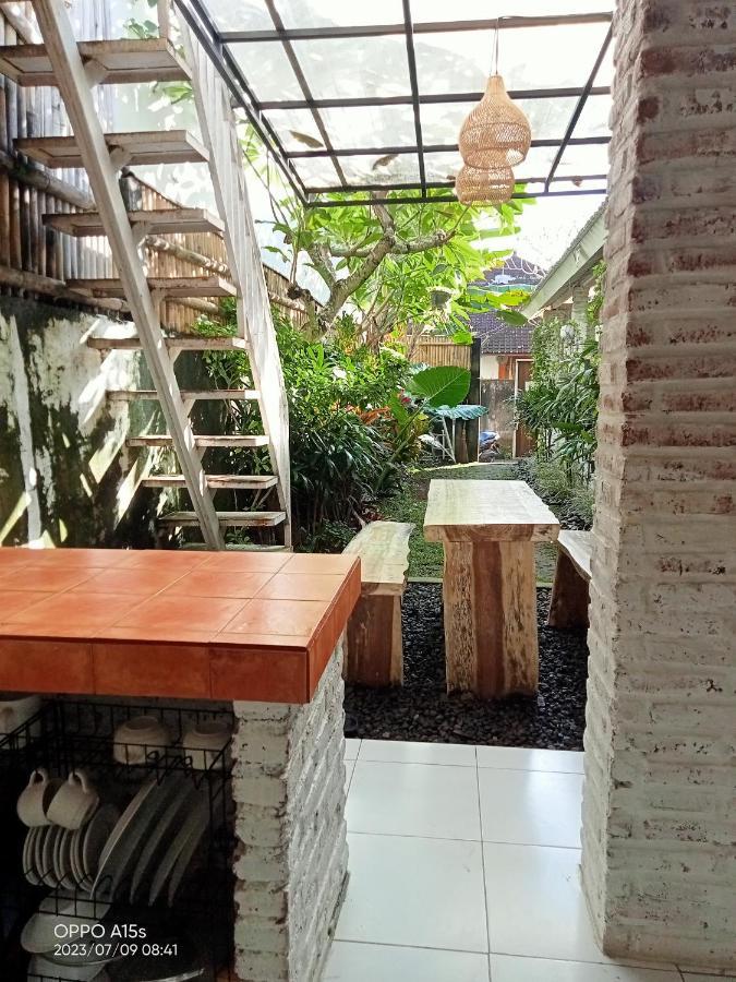Pondok Ayu Homestay Чангу Екстер'єр фото
