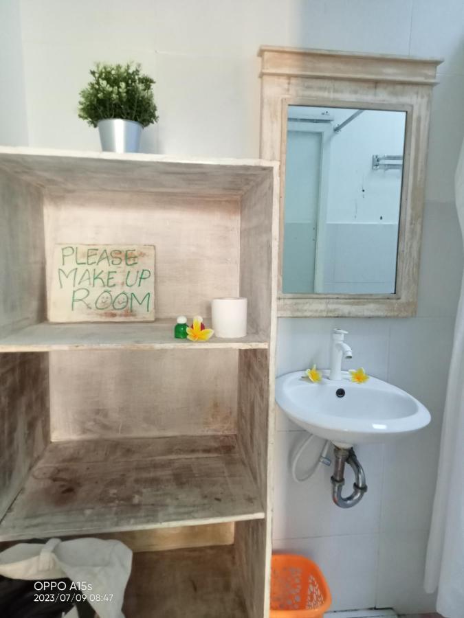 Pondok Ayu Homestay Чангу Екстер'єр фото
